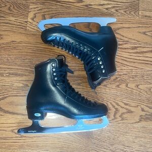 Riedell Ice Skates Youth | Black | Size 5.5 M